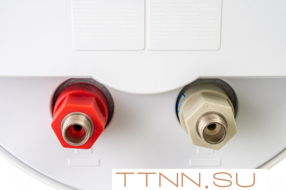 Электрический накопительный водонагреватель Haier ES30V-B2 Slim Электрический накопительный водонагреватель Haier ES30V-B2 Slim