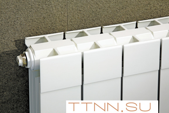 Алюминиевый радиатор STOUT Oscar 2000 3 секции (RAL 9010) Алюминиевый радиатор STOUT Oscar 2000 3 секции (RAL 9010)