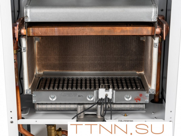 Настенный газовый котел Haier TechLine 1.24 Ti